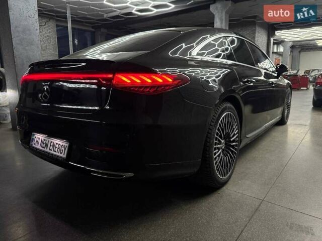 Черный Мерседес EQS, объемом двигателя 0 л и пробегом 32 тыс. км за 62500 $, фото 10 на Automoto.ua