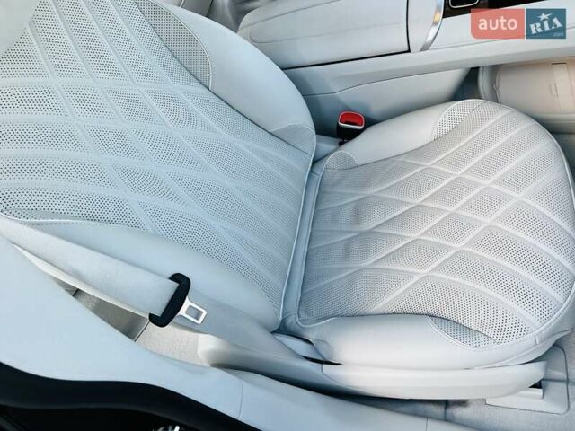 Черный Мерседес EQS, объемом двигателя 0 л и пробегом 22 тыс. км за 82000 $, фото 35 на Automoto.ua