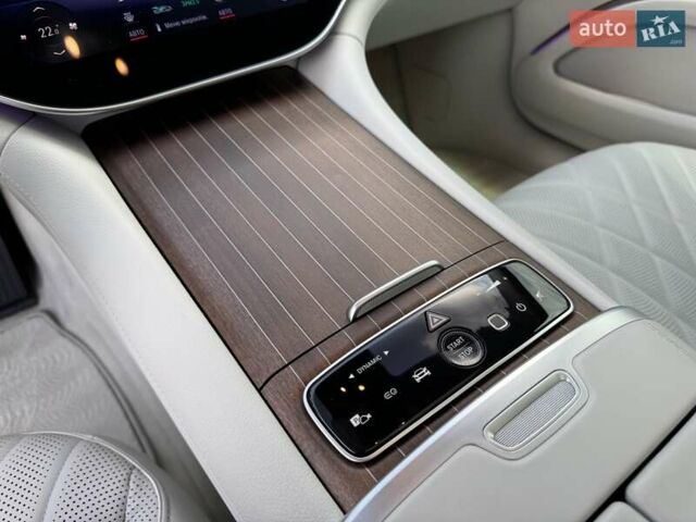 Черный Мерседес EQS, объемом двигателя 0 л и пробегом 50 тыс. км за 75000 $, фото 16 на Automoto.ua