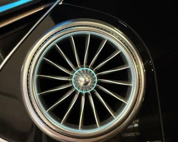 Черный Мерседес EQS, объемом двигателя 0 л и пробегом 39 тыс. км за 72999 $, фото 62 на Automoto.ua