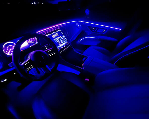 Черный Мерседес EQS, объемом двигателя 0 л и пробегом 18 тыс. км за 56000 $, фото 16 на Automoto.ua