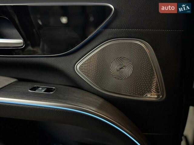 Черный Мерседес EQS, объемом двигателя 0 л и пробегом 32 тыс. км за 62500 $, фото 39 на Automoto.ua