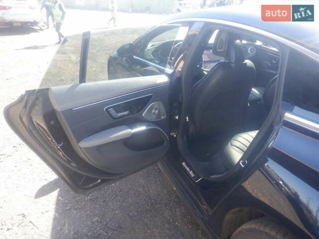 Чорний Мерседес EQS, об'ємом двигуна 0 л та пробігом 95 тис. км за 56800 $, фото 11 на Automoto.ua