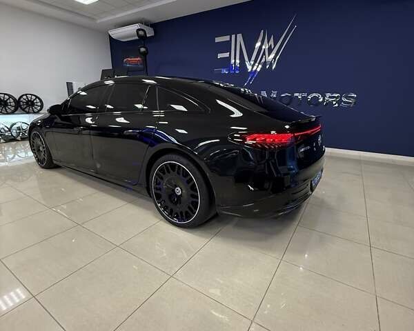 Черный Мерседес EQS, объемом двигателя 0 л и пробегом 39 тыс. км за 71999 $, фото 98 на Automoto.ua