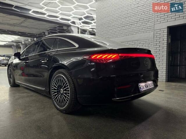 Черный Мерседес EQS, объемом двигателя 0 л и пробегом 32 тыс. км за 62500 $, фото 17 на Automoto.ua