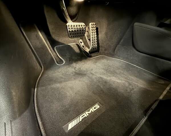 Черный Мерседес EQS, объемом двигателя 0 л и пробегом 39 тыс. км за 72999 $, фото 65 на Automoto.ua