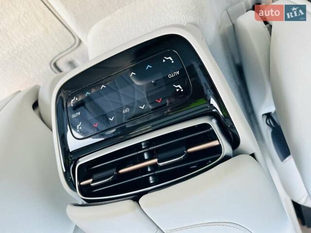 Черный Мерседес EQS, объемом двигателя 0 л и пробегом 22 тыс. км за 82000 $, фото 26 на Automoto.ua