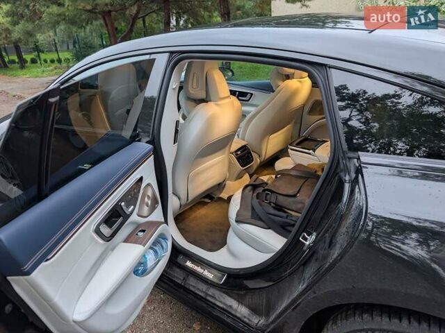 Черный Мерседес EQS, объемом двигателя 0 л и пробегом 110 тыс. км за 63800 $, фото 9 на Automoto.ua