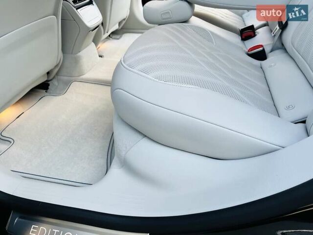 Черный Мерседес EQS, объемом двигателя 0 л и пробегом 22 тыс. км за 82000 $, фото 28 на Automoto.ua