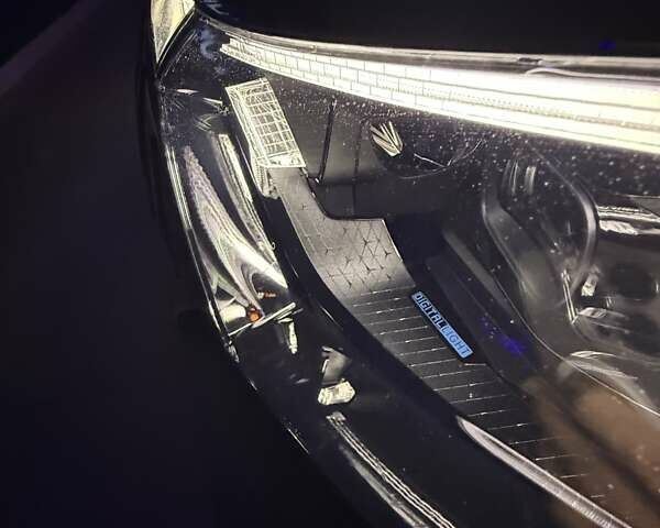 Черный Мерседес EQS, объемом двигателя 0 л и пробегом 39 тыс. км за 71999 $, фото 47 на Automoto.ua