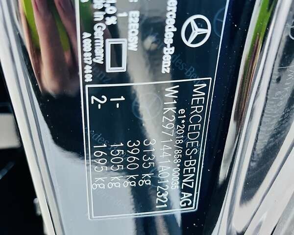 Черный Мерседес EQS, объемом двигателя 0 л и пробегом 22 тыс. км за 82000 $, фото 52 на Automoto.ua