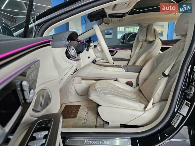 Черный Мерседес EQS, объемом двигателя 0 л и пробегом 15 тыс. км за 83399 $, фото 17 на Automoto.ua
