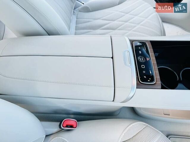 Черный Мерседес EQS, объемом двигателя 0 л и пробегом 22 тыс. км за 82000 $, фото 36 на Automoto.ua