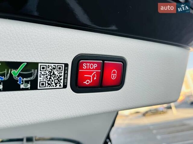 Черный Мерседес EQS, объемом двигателя 0 л и пробегом 22 тыс. км за 82000 $, фото 46 на Automoto.ua