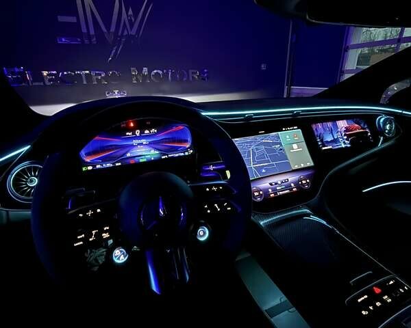 Черный Мерседес EQS, объемом двигателя 0 л и пробегом 39 тыс. км за 71999 $, фото 152 на Automoto.ua