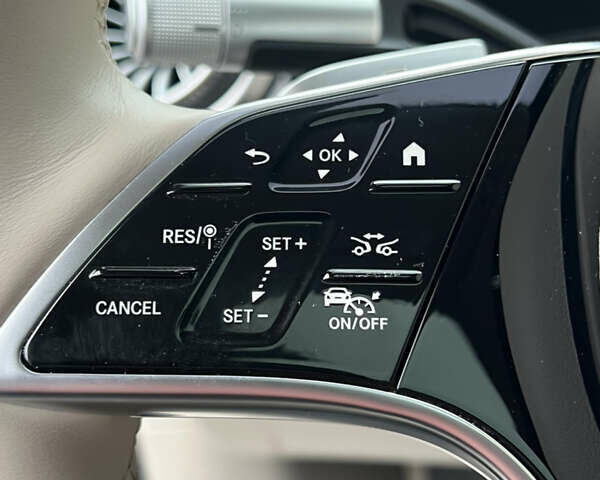 Черный Мерседес EQS, объемом двигателя 0 л и пробегом 13 тыс. км за 77777 $, фото 37 на Automoto.ua