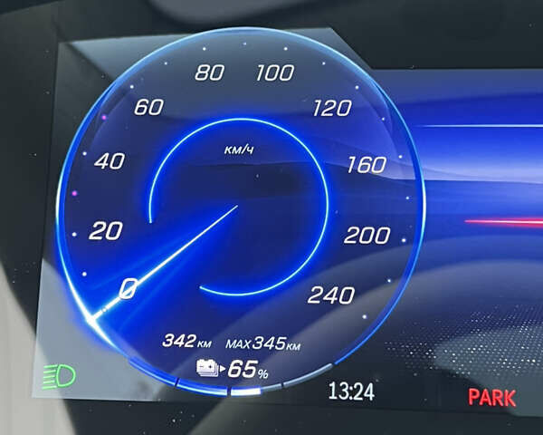 Черный Мерседес EQS, объемом двигателя 0 л и пробегом 13 тыс. км за 77777 $, фото 35 на Automoto.ua