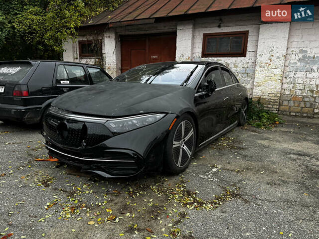 Черный Мерседес EQS, объемом двигателя 0 л и пробегом 30 тыс. км за 35000 $, фото 1 на Automoto.ua
