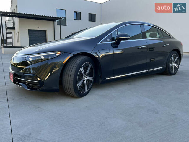 Черный Мерседес EQS, объемом двигателя 0 л и пробегом 15 тыс. км за 49300 $, фото 2 на Automoto.ua