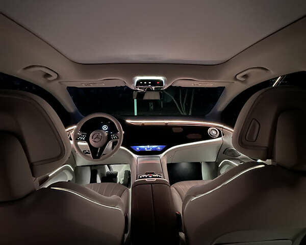 Черный Мерседес EQS, объемом двигателя 0 л и пробегом 20 тыс. км за 77700 $, фото 110 на Automoto.ua