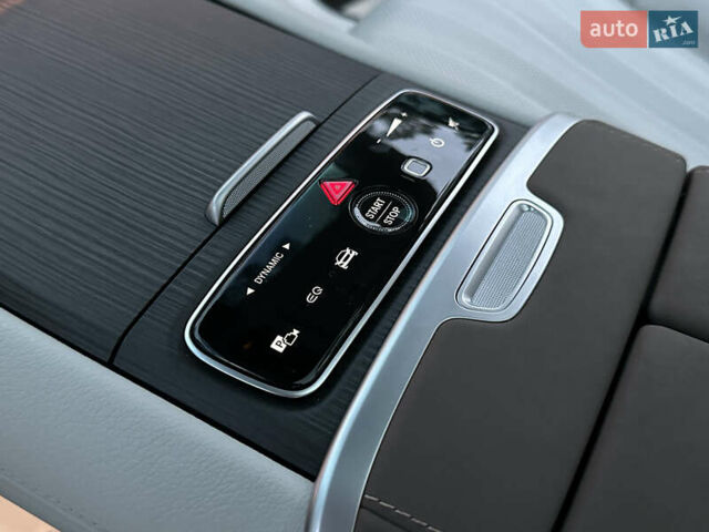 Черный Мерседес EQS, объемом двигателя 0 л и пробегом 20 тыс. км за 77700 $, фото 96 на Automoto.ua