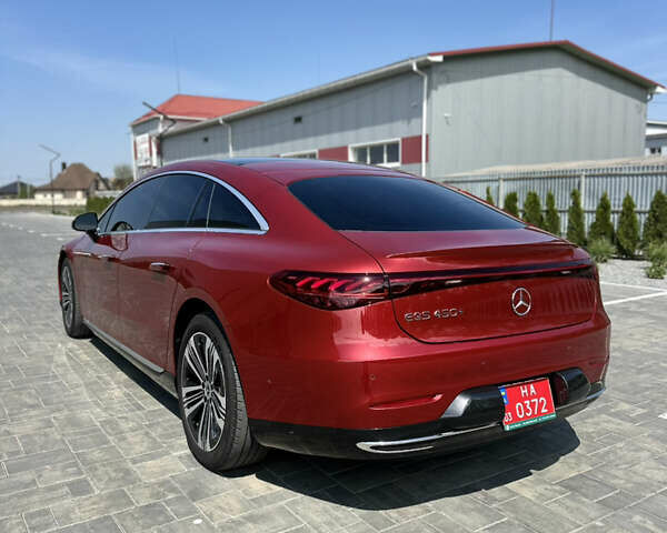 Червоний Мерседес EQS, об'ємом двигуна 0 л та пробігом 19 тис. км за 49500 $, фото 3 на Automoto.ua