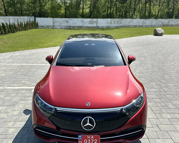 Червоний Мерседес EQS, об'ємом двигуна 0 л та пробігом 19 тис. км за 49500 $, фото 28 на Automoto.ua