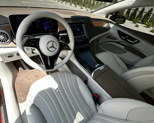 Червоний Мерседес EQS, об'ємом двигуна 0 л та пробігом 19 тис. км за 49500 $, фото 17 на Automoto.ua