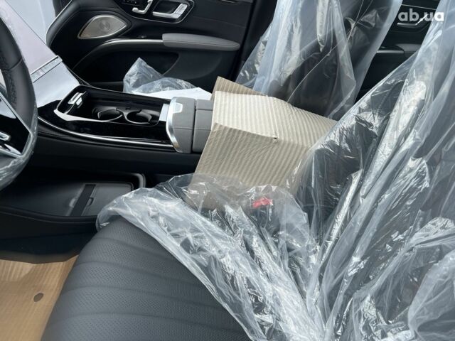 Мерседес EQS, объемом двигателя 0 л и пробегом 1 тыс. км за 131919 $, фото 4 на Automoto.ua