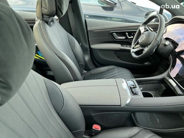 Мерседес EQS, объемом двигателя 0 л и пробегом 12 тыс. км за 106724 $, фото 17 на Automoto.ua