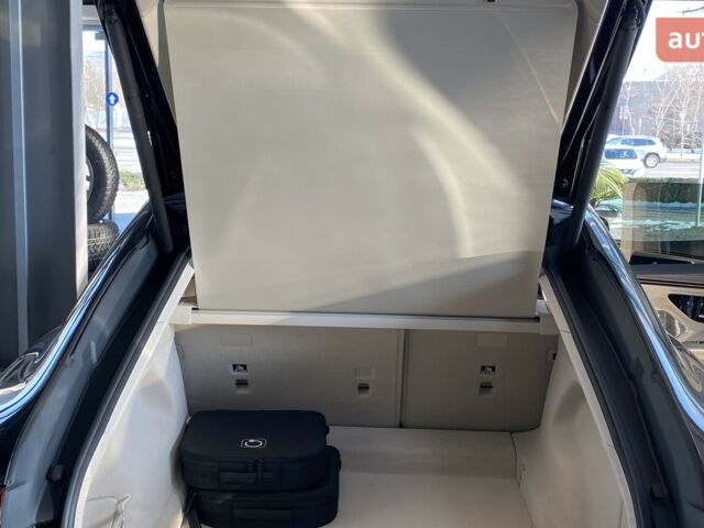 купити нове авто Мерседес EQS 2022 року від офіційного дилера Mercedes-Benz на Набережній Мерседес фото