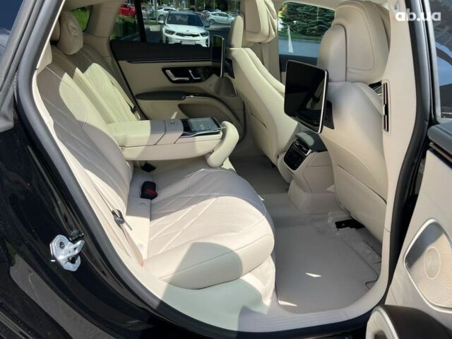 Мерседес EQS, объемом двигателя 0 л и пробегом 0 тыс. км за 175582 $, фото 11 на Automoto.ua