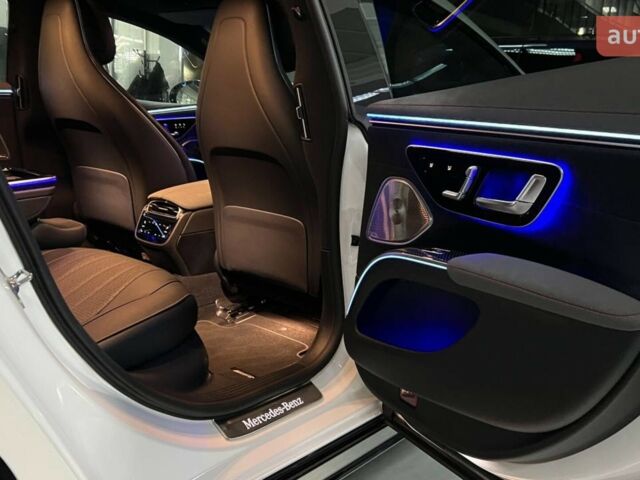 Мерседес EQS, объемом двигателя 0 л и пробегом 0 тыс. км за 94623 $, фото 15 на Automoto.ua