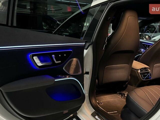 Мерседес EQS, объемом двигателя 0 л и пробегом 0 тыс. км за 94623 $, фото 13 на Automoto.ua