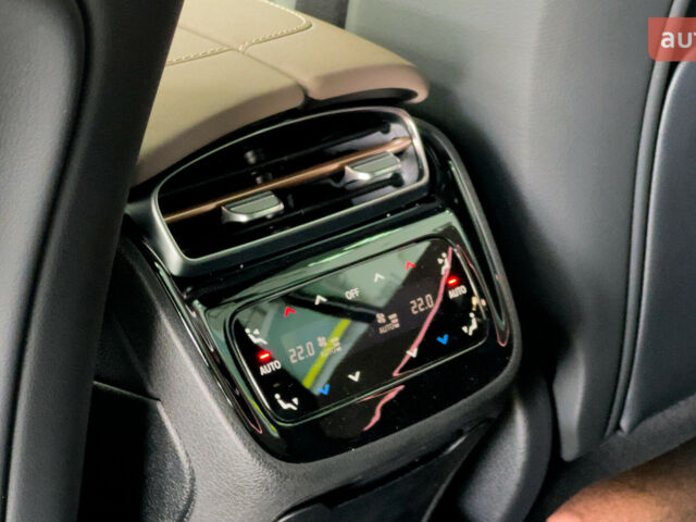 Мерседес EQS, объемом двигателя 0 л и пробегом 0 тыс. км за 138972 $, фото 26 на Automoto.ua