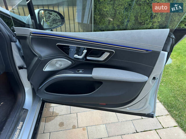 Серый Мерседес EQS, объемом двигателя 0 л и пробегом 83 тыс. км за 49999 $, фото 11 на Automoto.ua