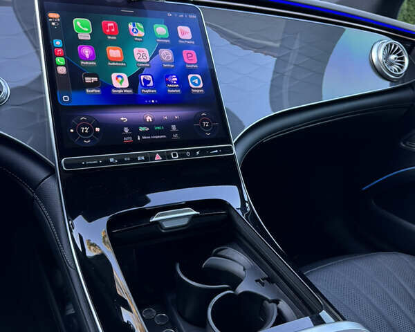 Серый Мерседес EQS, объемом двигателя 0 л и пробегом 83 тыс. км за 49999 $, фото 9 на Automoto.ua