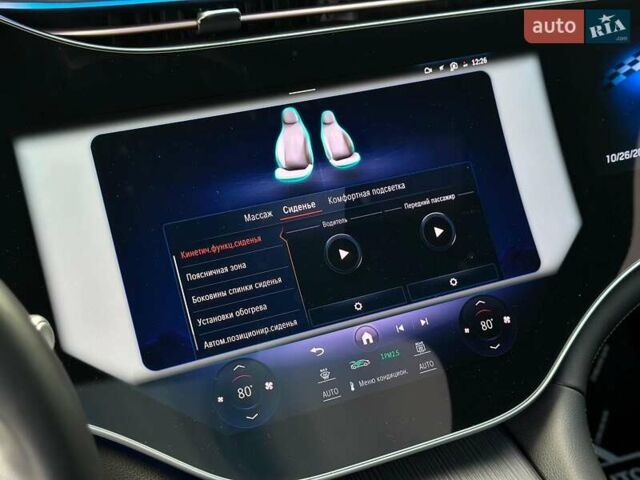 Серый Мерседес EQS, объемом двигателя 0 л и пробегом 20 тыс. км за 77499 $, фото 54 на Automoto.ua