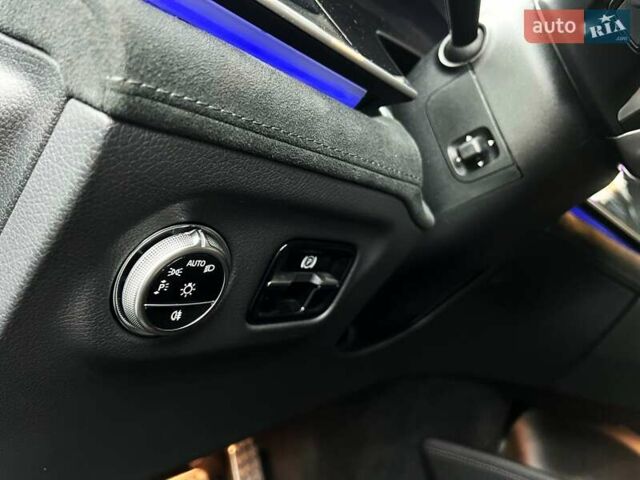 Серый Мерседес EQS, объемом двигателя 0 л и пробегом 80 тыс. км за 76000 $, фото 18 на Automoto.ua