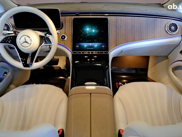 Серый Мерседес EQS, объемом двигателя 0 л и пробегом 28 тыс. км за 47900 $, фото 1 на Automoto.ua