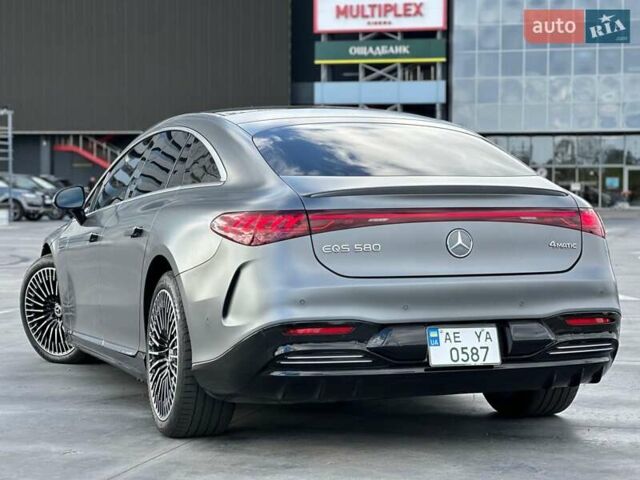 Серый Мерседес EQS, объемом двигателя 0 л и пробегом 20 тыс. км за 77499 $, фото 8 на Automoto.ua