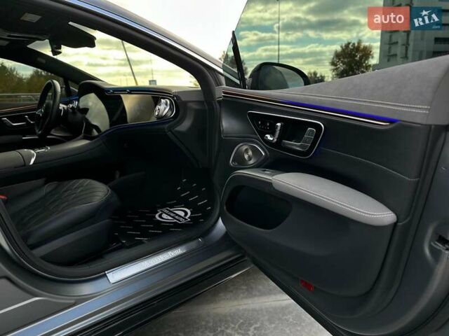 Серый Мерседес EQS, объемом двигателя 0 л и пробегом 20 тыс. км за 77499 $, фото 64 на Automoto.ua