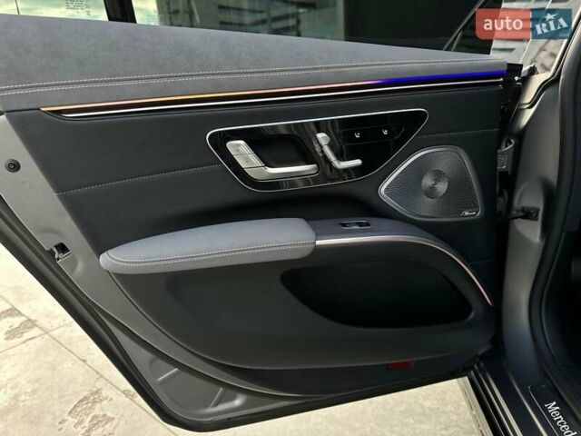 Серый Мерседес EQS, объемом двигателя 0 л и пробегом 20 тыс. км за 77499 $, фото 84 на Automoto.ua