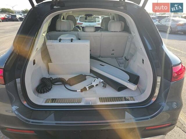 Серый Мерседес EQS, объемом двигателя 0 л и пробегом 88 тыс. км за 59500 $, фото 12 на Automoto.ua