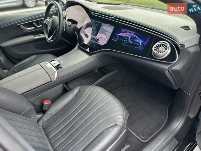 Серый Мерседес EQS, объемом двигателя 0 л и пробегом 15 тыс. км за 69999 $, фото 22 на Automoto.ua