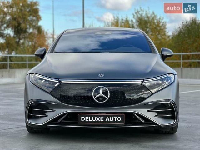 Серый Мерседес EQS, объемом двигателя 0 л и пробегом 20 тыс. км за 77499 $, фото 98 на Automoto.ua