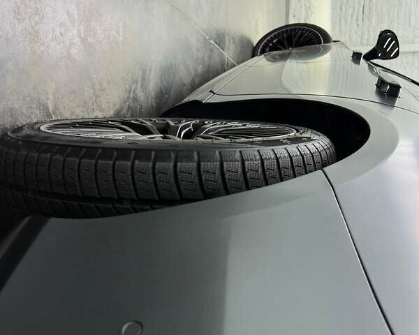 Серый Мерседес EQS, объемом двигателя 0 л и пробегом 80 тыс. км за 76000 $, фото 10 на Automoto.ua