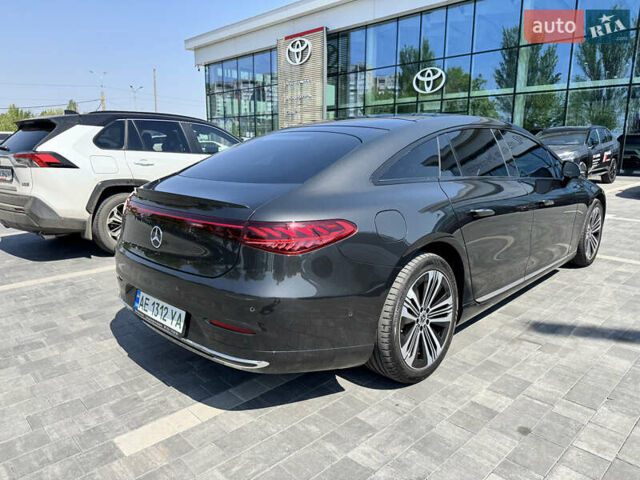 Сірий Мерседес EQS, об'ємом двигуна 0 л та пробігом 100 тис. км за 58000 $, фото 4 на Automoto.ua