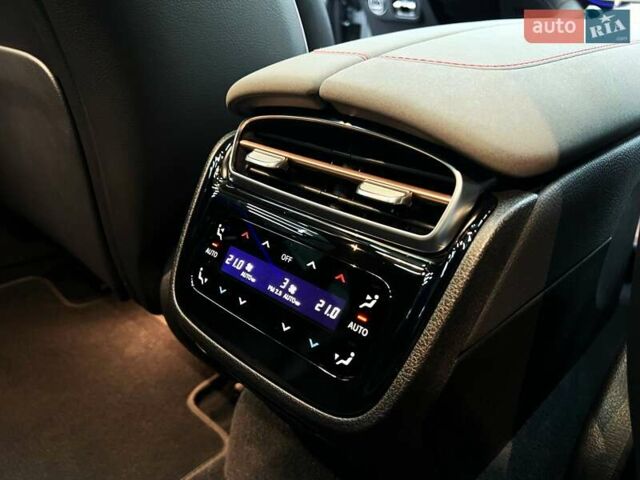 Серый Мерседес EQS, объемом двигателя 0 л и пробегом 80 тыс. км за 76000 $, фото 46 на Automoto.ua