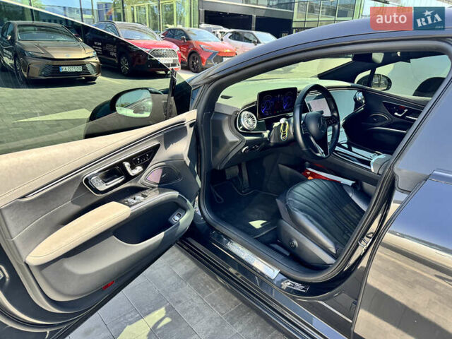 Сірий Мерседес EQS, об'ємом двигуна 0 л та пробігом 100 тис. км за 58000 $, фото 8 на Automoto.ua